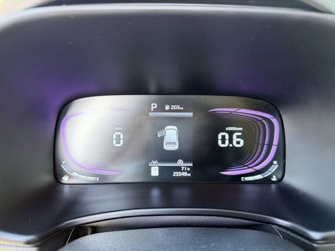 Certified 2025 Kia Soul LX image 15