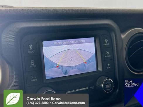 Used 2020 Jeep Wrangler Sport image 17