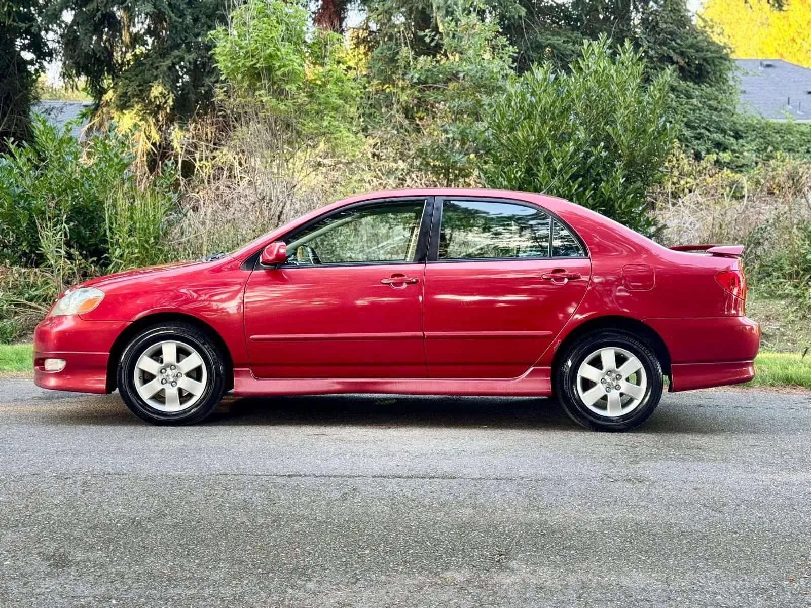 Used 2007 Toyota Corolla S FWD image 2