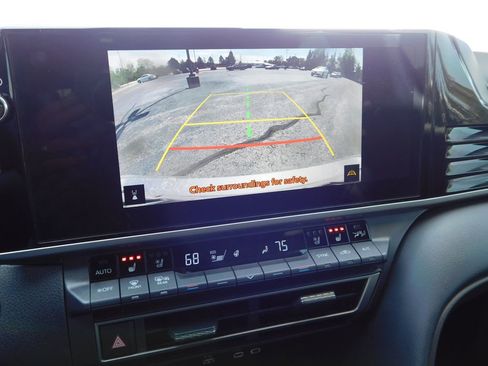 Used 2025 Toyota Camry XSE w/ Premium Package FWD image 33