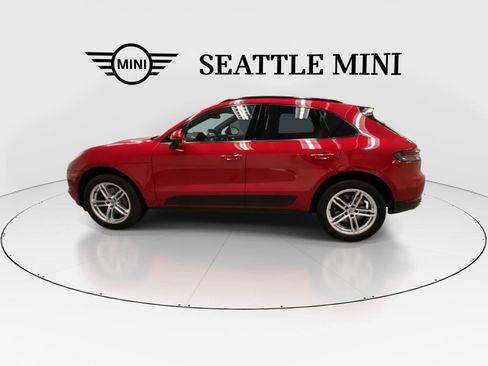 Used 2021 Porsche Macan AWD/4WD image 7