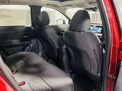 New 2026 Nissan Kicks SV image 27