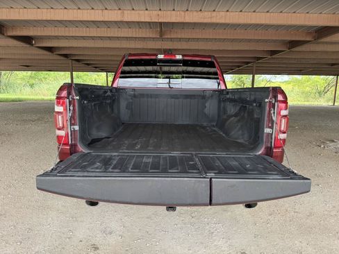 Used 2020 RAM 1500 Laramie RWD image 36