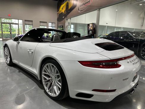 Used 2017 Porsche 911 Carrera 4S AWD/4WD image 28