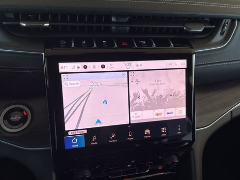 New 2025 Jeep Grand Cherokee L Limited w/ Trailer Tow Package image 19