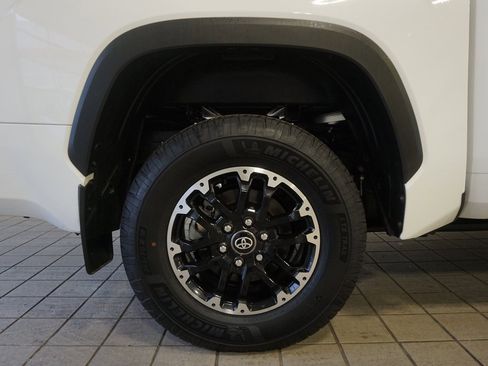 Used 2025 Toyota Tundra SR5 image 32