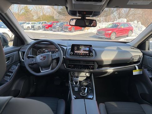 New 2026 Nissan Rogue SV w/ Rock Creek Premium Package AWD/4WD image 24