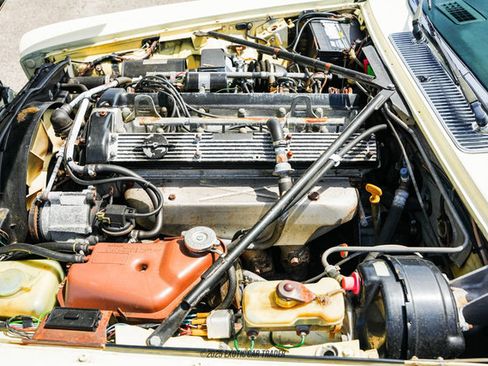 Used 1987 Jaguar XJ6 image 18
