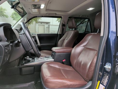 Used 2018 Toyota 4Runner Limited image 16