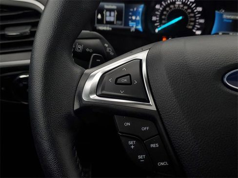 Certified 2024 Ford Edge SEL w/ Convenience Package image 18