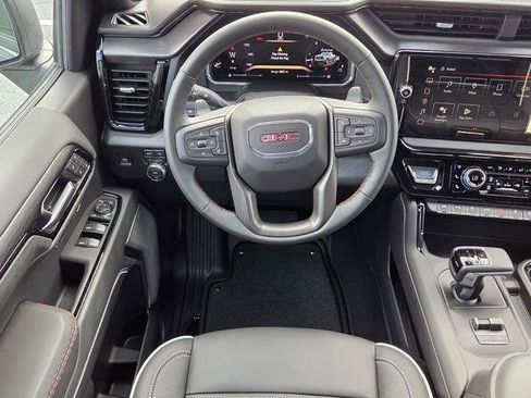 New 2026 GMC Sierra 1500 AT4X w/ LPO, Black Badging Package AWD/4WD image 11