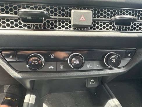 Certified 2024 Honda HR-V Sport image 17