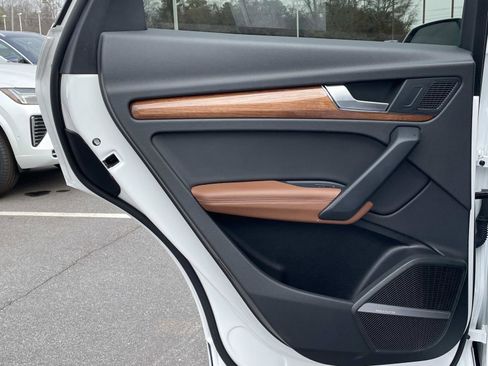 Used 2023 Audi Q5 2.0T Premium Plus image 11