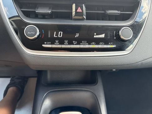 Used 2024 Toyota Corolla LE FWD image 16