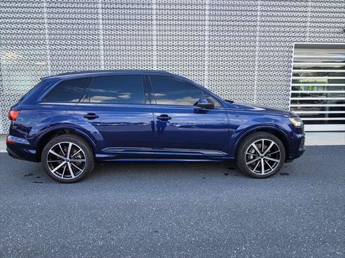 Used 2023 Audi Q7 3.0T Premium Plus w/ Premium Plus Package AWD/4WD image 3
