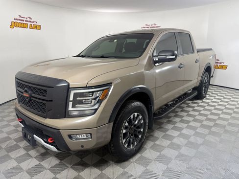 Used 2021 Nissan Titan PRO-4X w/ Pro-4x Convenience Package AWD/4WD image 1