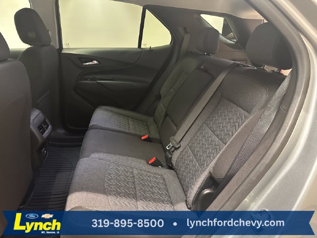 Used 2024 Chevrolet Equinox LT AWD/4WD image 19