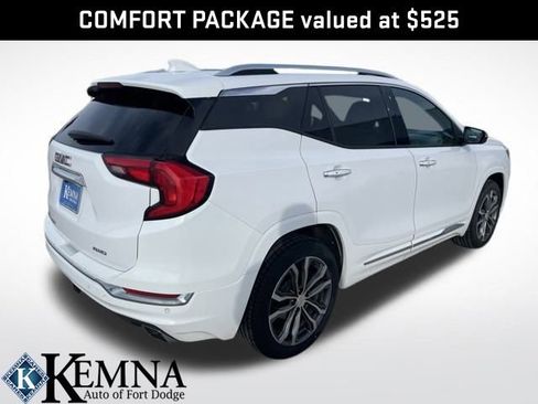 Used 2018 GMC Terrain Denali w/ Advanced Safety Package image 3