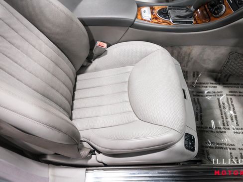 Used 2009 Mercedes-Benz SL 550 image 27