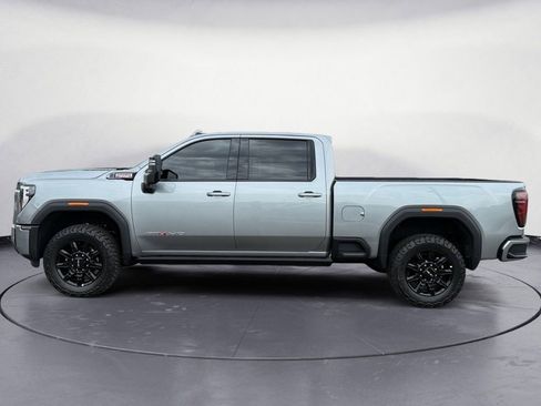 Used 2026 GMC Sierra 2500 AT4 w/ AT4 Premium Plus Package AWD/4WD image 2