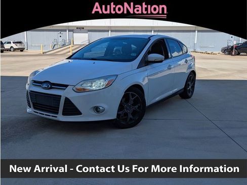 Used 2014 Ford Focus SE w/ Equipment Group 201A image 1
