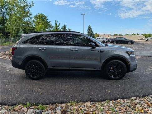 Used 2021 Kia Sorento S w/ Panoramic Sunroof Package AWD/4WD image 6