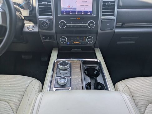 Used 2020 Ford Expedition Platinum AWD/4WD image 19