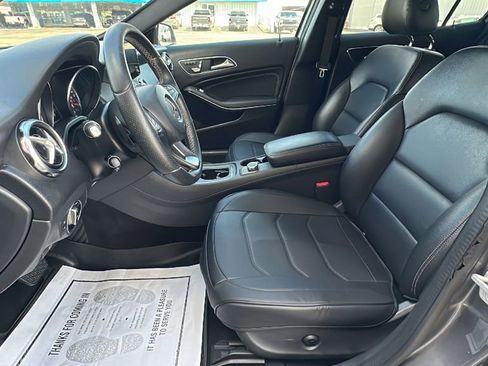 Used 2018 Mercedes-Benz GLA 250 image 10