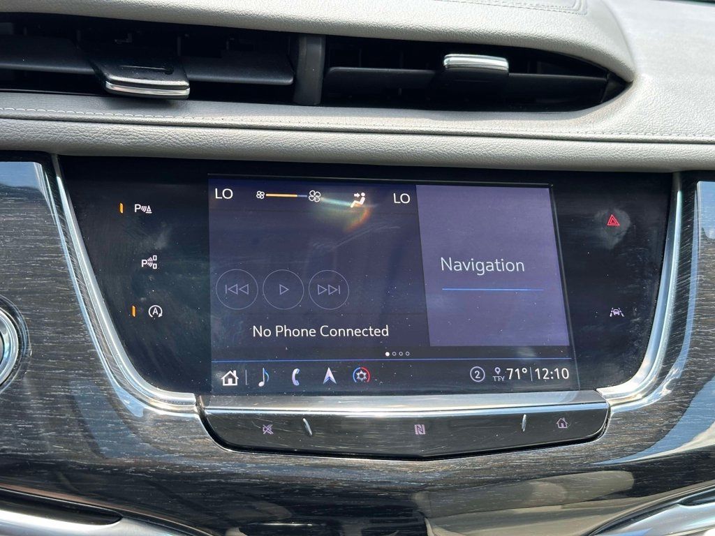 Used 2020 Cadillac XT6 Premium Luxury AWD/4WD image 20