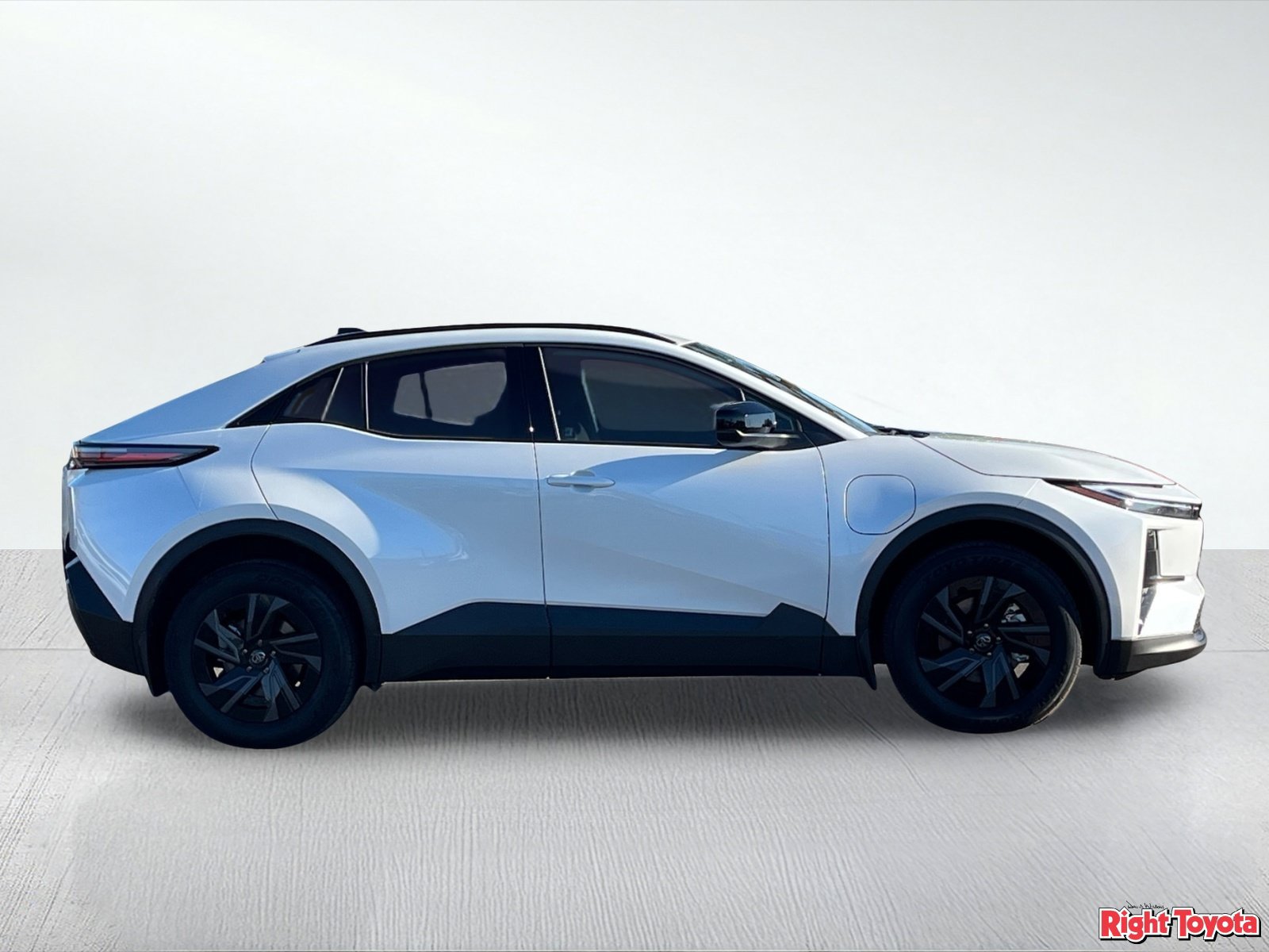 Certified 2026 Toyota C-HR AWD/4WD image 8