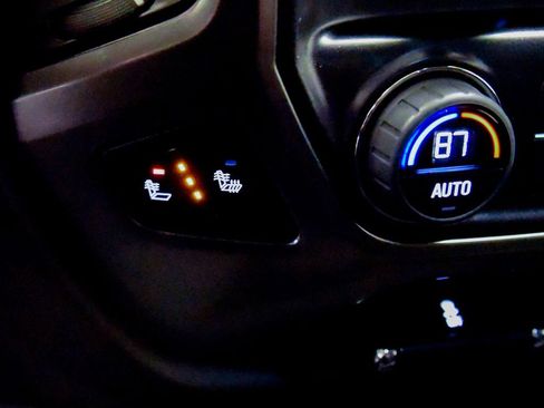 Used 2019 Chevrolet Silverado 1500 LT w/ All Star Edition image 18