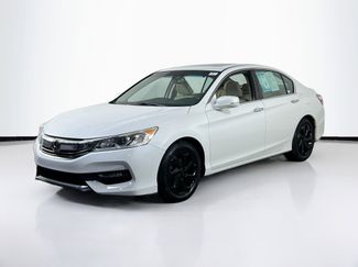 Used 2017 Honda Accord EX-L video 1