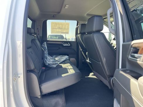 New 2026 GMC Sierra 3500 Denali AWD/4WD image 31