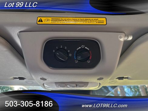 Used 2018 Ford Transit 150 XL image 41