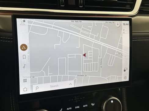 Used 2026 Jaguar F-PACE R-Dynamic S image 26