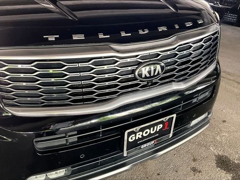Used 2021 Kia Telluride SX w/ Towing Package FWD image 29