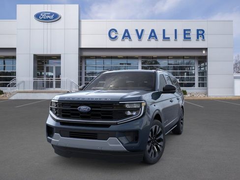 New 2026 Ford Expedition Max Platinum w/ Driver's Package image 2