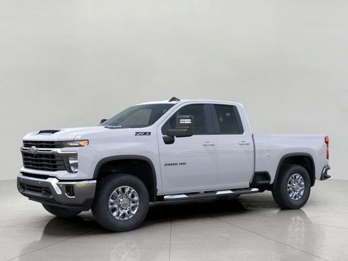 New 2026 Chevrolet Silverado 2500 LT image 2