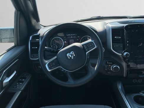 Used 2025 RAM 1500 Big Horn AWD/4WD image 12
