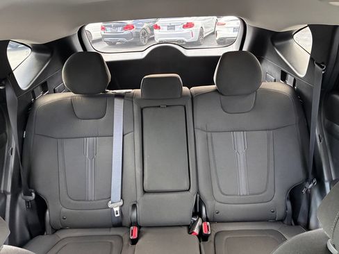 Used 2025 Hyundai Tucson SEL AWD/4WD image 15