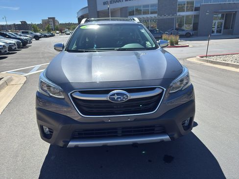 Used 2022 Subaru Outback Touring XT AWD/4WD image 2