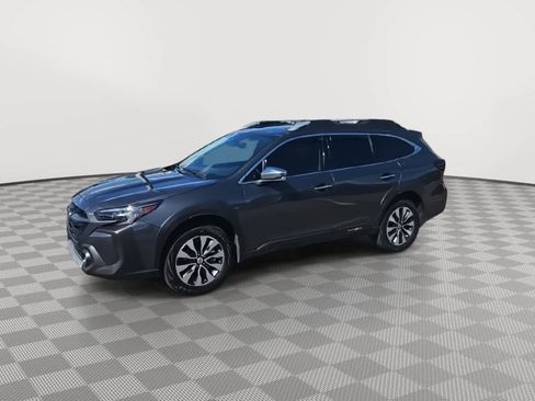 Used 2025 Subaru Outback Touring XT w/ Popular Package #2 image 4