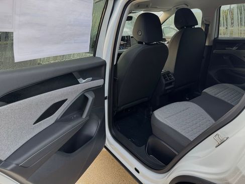 New 2025 Volkswagen Tiguan S image 23