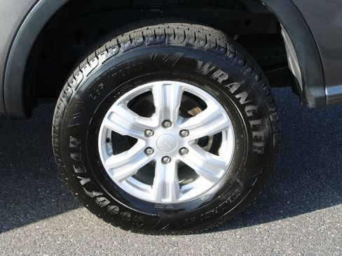 Used 2020 Ford Ranger XL w/ FX4 Off-Road Package AWD/4WD image 18
