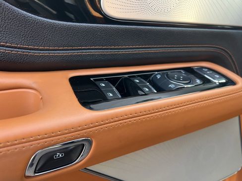 Used 2022 Lincoln Aviator Black Label w/ Dynamic Handling Package image 11