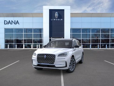 New 2026 Lincoln Corsair Grand Touring AWD/4WD image 2