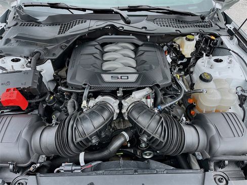 Used 2024 Ford Mustang GT Premium image 29