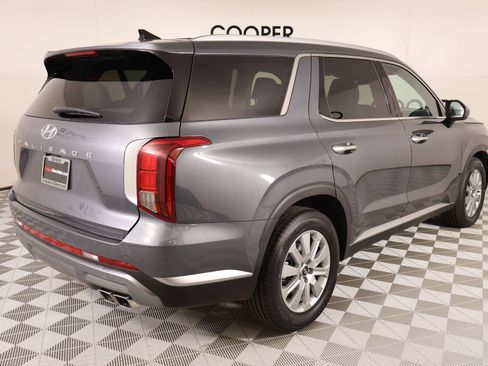 Used 2025 Hyundai Palisade SEL FWD image 22