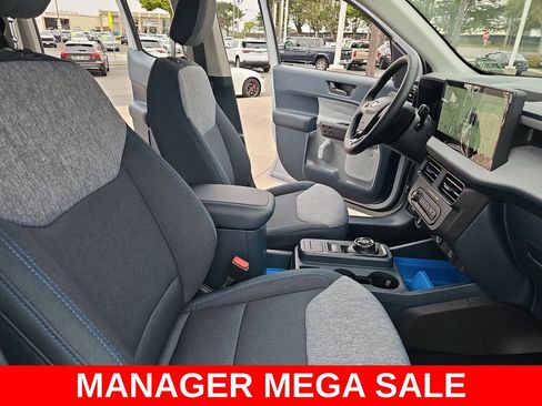 New 2026 Ford Maverick XLT w/ XLT Luxury Package FWD image 10