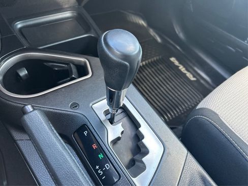 Used 2018 Toyota RAV4 XLE image 36